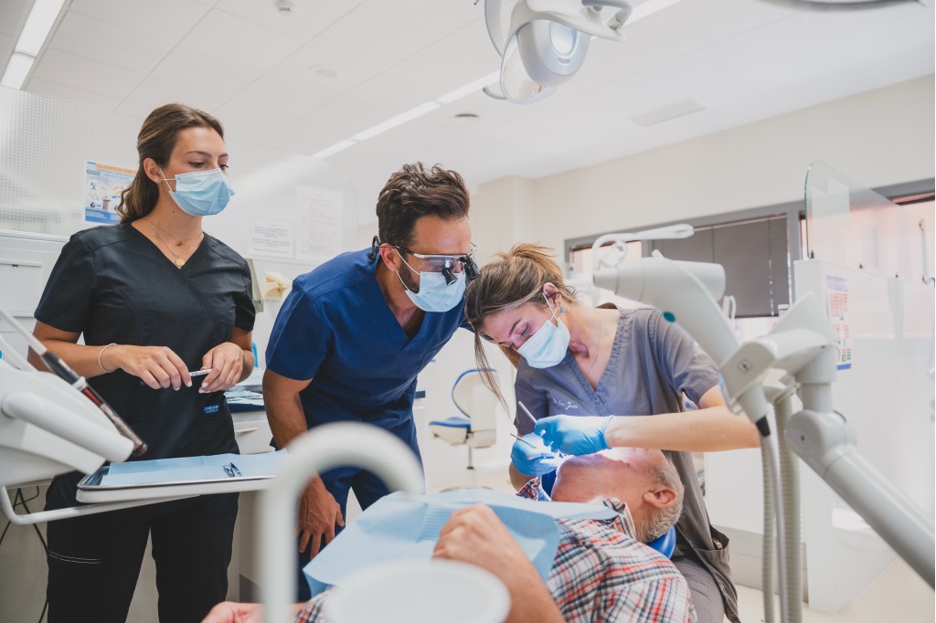 Advanced Procedures and Sinus Grafting